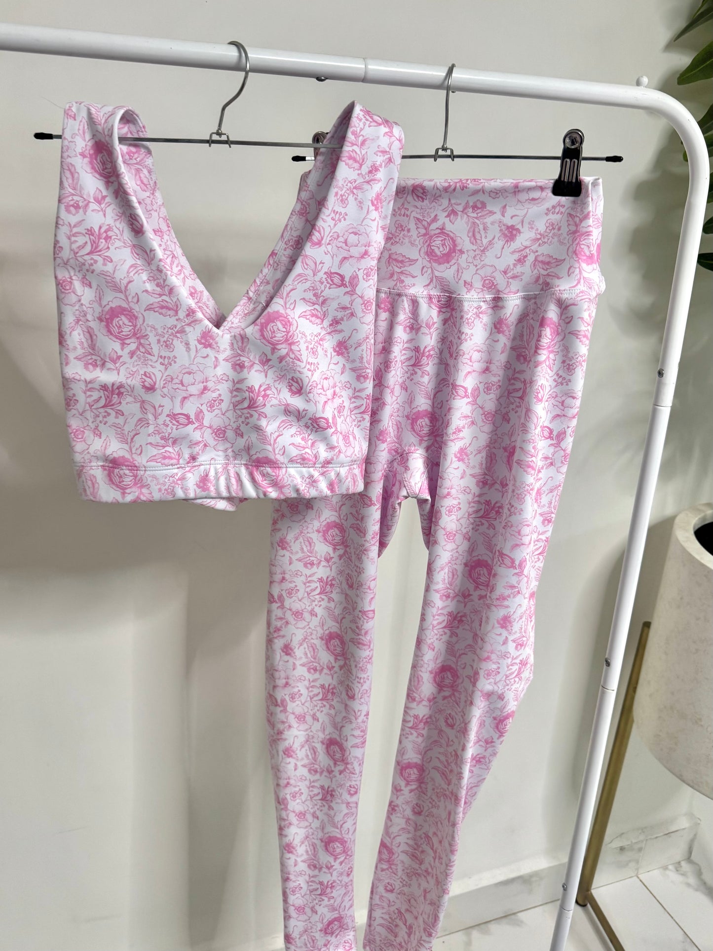 Set Antonella Crossover Top & Legging