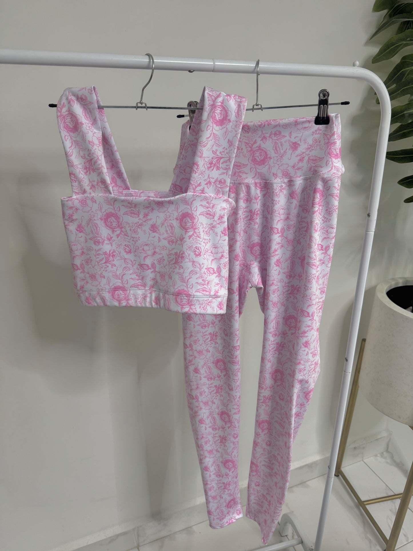 Set Antonella Top Square & Legging