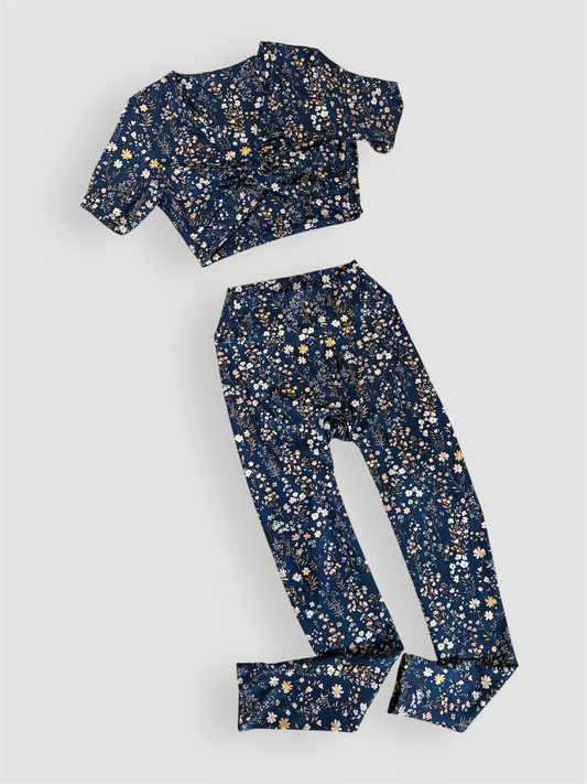 Set Moonbloom Knoty Crop & Legging