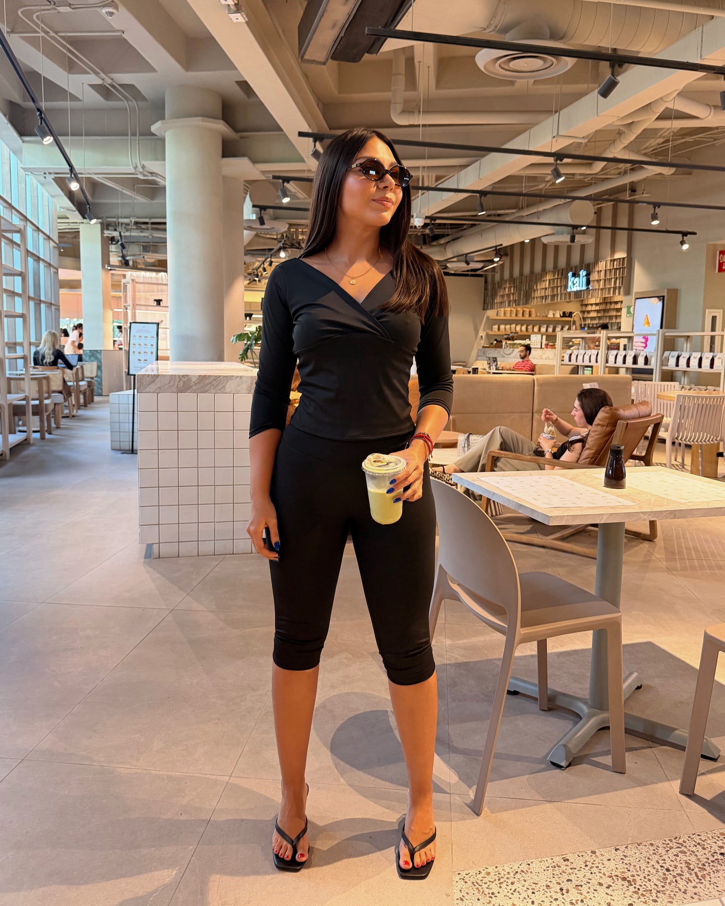 Capri Black