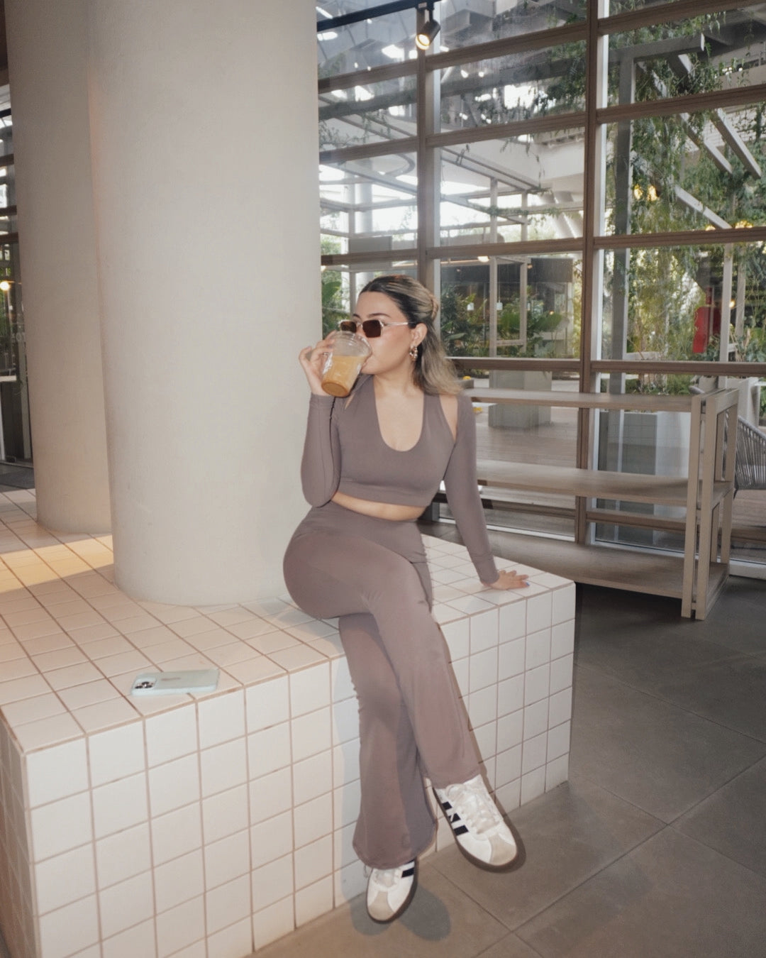 Flare Legging Cocoa (Buttery Soft)