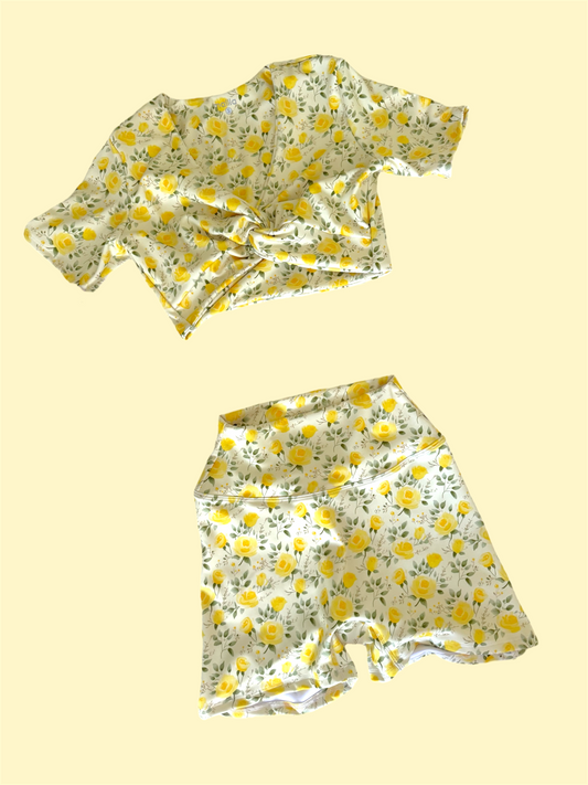 Set Sunshine Knoty Crop & Mini short