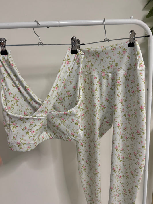Set Gardenia Crossover Top & Legging