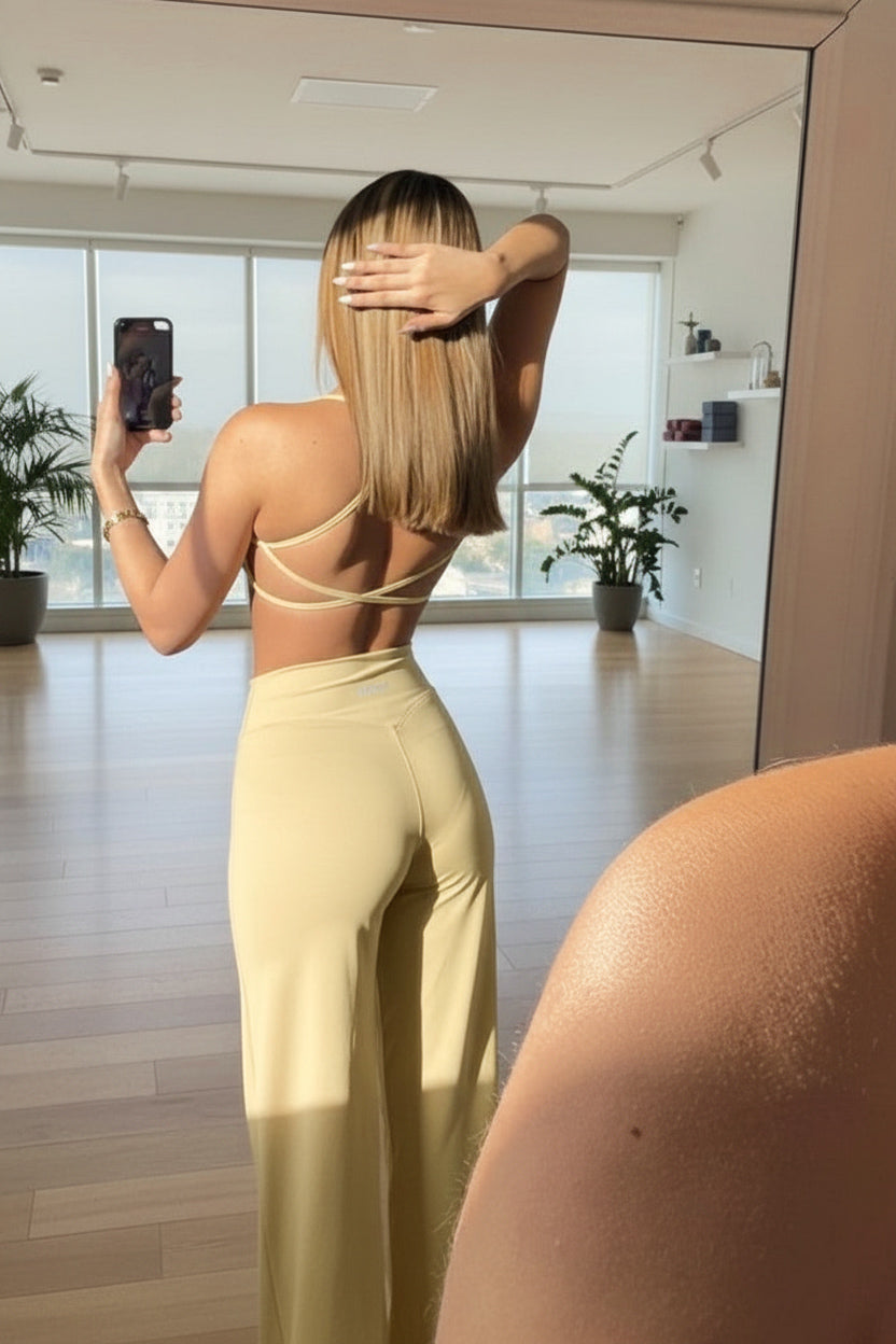 Set Butter Showy top & WIDE Leg