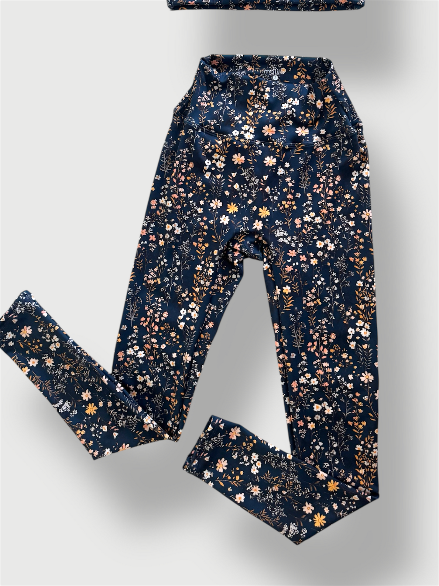 Set Moonbloom Knoty Crop & Legging