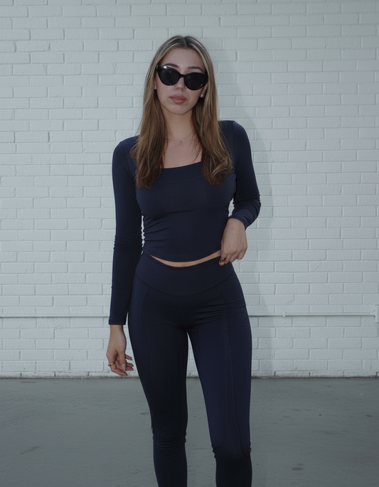 Set Midnight Square Long Top