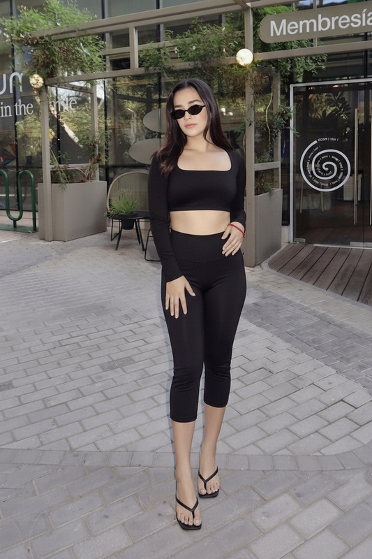 Set Black Topy & Capri